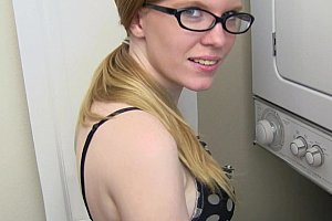 Juliaann熟妇俱乐部 Porn