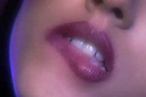 播放黄色视频 Porn